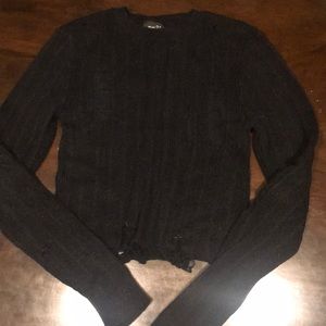 RUE21 Black cropped ripped sweater